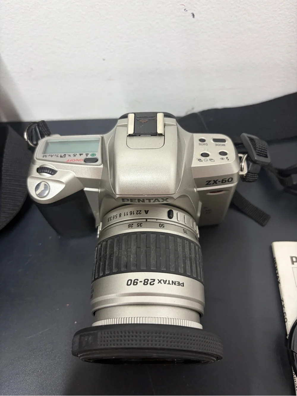 Vintage PENTAX ZX-60 35mm SLR Film Camera 28-90 mm w/ Zoom Lens, Cover, & Case